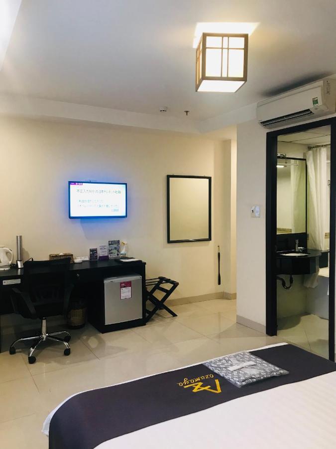 Azumaya Hotel Le Thanh Ton Хошимин Экстерьер фото