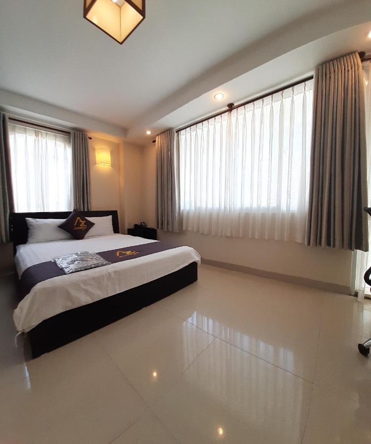 Azumaya Hotel Le Thanh Ton Хошимин Экстерьер фото