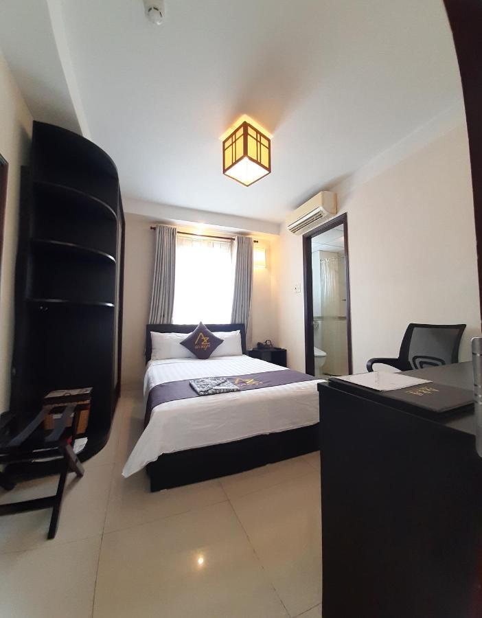 Azumaya Hotel Le Thanh Ton Хошимин Экстерьер фото