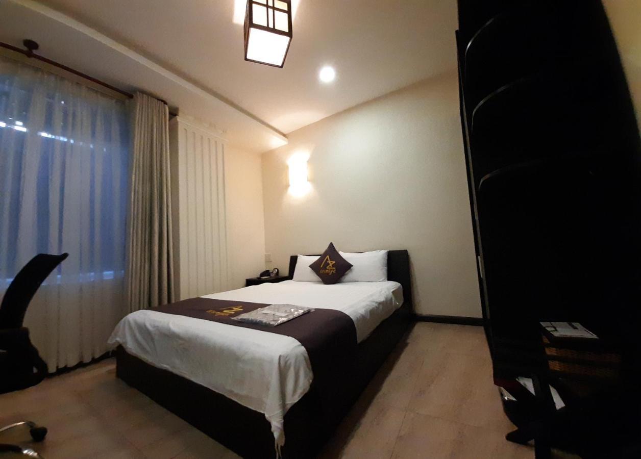 Azumaya Hotel Le Thanh Ton Хошимин Экстерьер фото